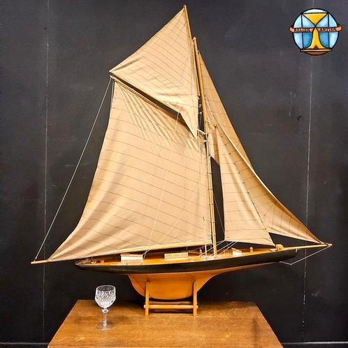 Grote zeilschip /zeilboot America's Cup Columbia 1901 L199cm, Hobby en Vrije tijd, Modelbouw | Boten en Schepen, Zo goed als nieuw