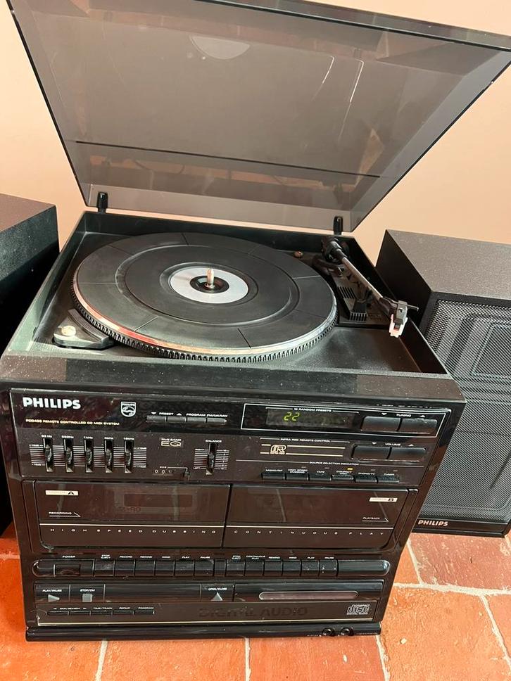 Stereoketen met platenspeler, Audio, Tv en Foto, Stereoketens, Gebruikt, Cassettedeck, Cd-speler, Tuner of Radio, Speakers, Philips