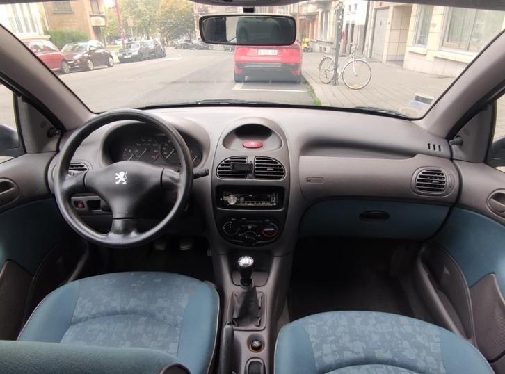 PEUGEOT 206 OCCASION, Auto's, Peugeot, Particulier, Radio, USB, Benzine, Euro 2, Berline, 5 deurs, Handgeschakeld, Groen, Grijs