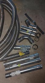 Tubage INOX flexible double paroi diam. 60 mm + accessoires, Ophalen, Zo goed als nieuw