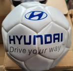 Ballon de Football "NEUF" HYUNDAI., Ballon, Enlèvement ou Envoi