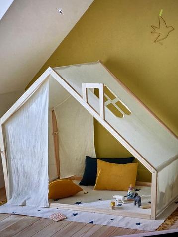 Cabane d’intérieur enfant Cyrillus beschikbaar voor biedingen