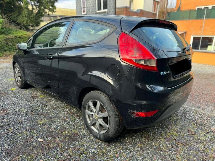 Ford fiesta anne2010 km240.000  moteur1.6TDCI, Autos, Ford, Entreprise, Enlèvement