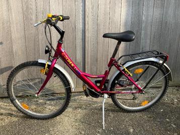 Vélo rose pour fille (24 pouces = 6-12 ans) disponible aux enchères