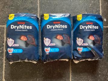 Huggies DryNites Pyjama Pants 4-7 jaar (17-30 kg) – 39 stuks beschikbaar voor biedingen