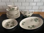 Service Villeroy et Boch décor « vigne », Antiquités & Art, Antiquités | Services (vaisselle) pièces, Enlèvement