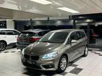BMW 216D Grand Tourer Euro6b Navi Xenon Leder 112.000 km, Auto's, BMW, Voorwielaandrijving, Monovolume, 1498 cc, Beige