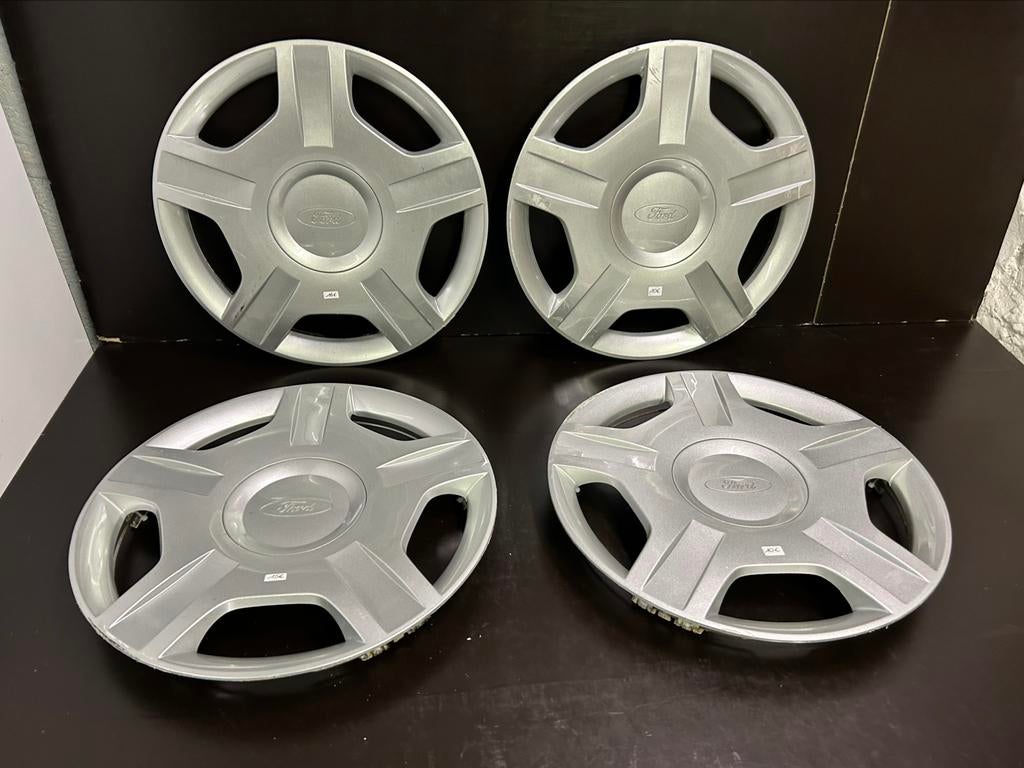 4 wieldoppen Ford Fiesta ka 14", Auto diversen, Wieldoppen, Gebruikt, Ophalen of Verzenden