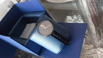 Swarovski Cosmopolitan uurwerk nieuw beschikbaar voor biedingen