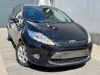 ford fiesta 1.6 diesel 2011 euro 5 airco 5 deurs zo meenemen, Auto's, Euro 5, 4 cilinders, Zwart, 5 deurs