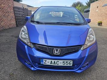 Honda JazZ 1.4i Benzine AUTOMAAT(Bouw2012/190.000km)   beschikbaar voor biedingen
