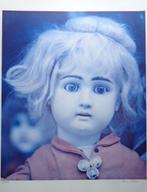KARIN SZEKESSY / BLAUE PUPPE / KLEURZEEFDRUK / 65x50cm / SIG, Ophalen of Verzenden