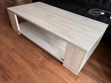 Salon tafel wit/gris beschikbaar voor biedingen