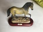 Beeld Arabisch volbloed paard, Comme neuf, Cheval, Statue ou Figurine, Enlèvement ou Envoi