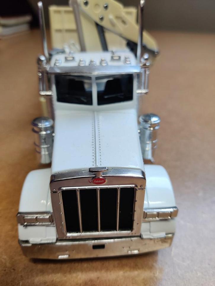 PETERBILT 1/32, Hobby en Vrije tijd, Modelauto's | 1:32, Zo goed als nieuw, Ophalen of Verzenden