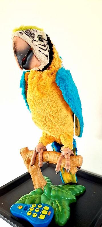 Furreal papegaai Vintage beschikbaar voor biedingen