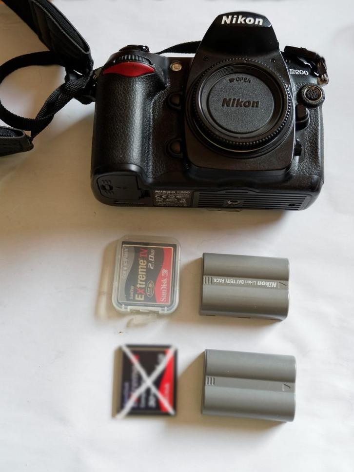 Nikon D200 + CF kaart, Audio, Tv en Foto, Fotocamera's Digitaal, Zo goed als nieuw, Nikon, Ophalen of Verzenden