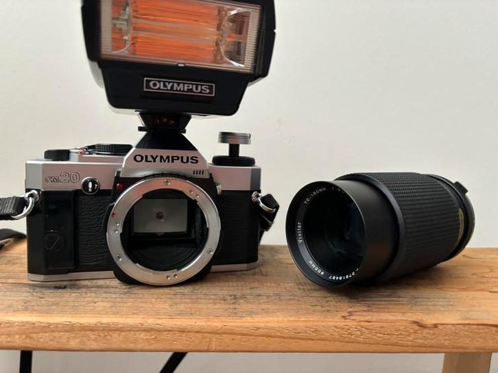 Olympus OM 20 met 1 rol Kodak Gold analoge fototoestel, Audio, Tv en Foto, Fotocamera's Analoog, Gebruikt, Olympus, Ophalen of Verzenden