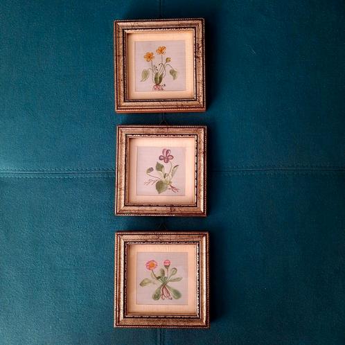 3 peintures miniatures sur soie avec passe-partout, Antiquités & Art, Art | Peinture | Classique, Enlèvement ou Envoi