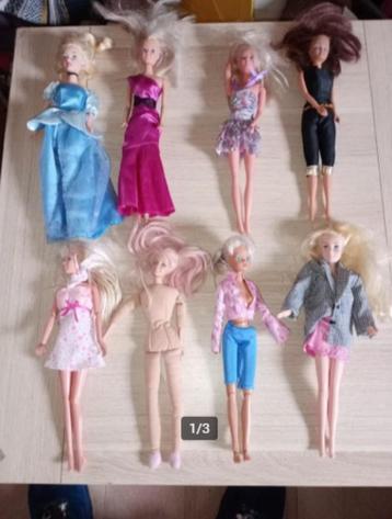 poppen Barbie, Sindy, enz... ook mini's 1-3€/pop beschikbaar voor biedingen
