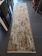 Modern Tapijt Loper van 3m, Huis en Inrichting, Stoffering | Tapijten en Vloerkleden, Ophalen, Groen