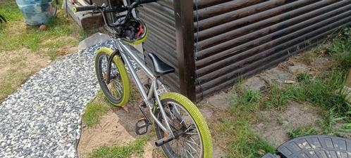bmx, Fietsen en Brommers, Fietsen | Crossfietsen en BMX, Gebruikt, Aluminium, Stuur 360° draaibaar, V-brakes, Voetsteunen, Ophalen