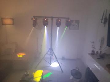 4 x Uking moving head dmx sound auto, Enlèvement ou Envoi, Neuf, Lumières, Commande sonore