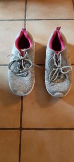 Sportschoenen, Ophalen of Verzenden, Zo goed als nieuw