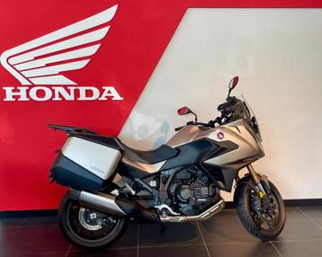 Honda NT1100 DCT (bj 2025) beschikbaar voor biedingen