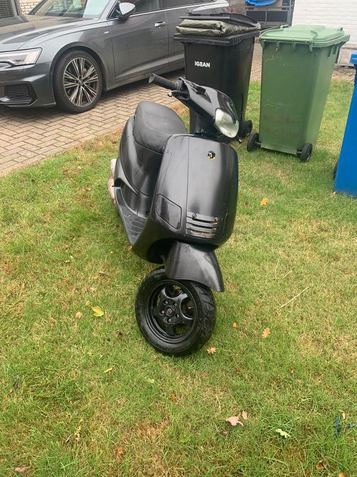 Zip Type 3, Fietsen en Brommers, Scooters | Piaggio, Gebruikt, Zip, Klasse B (45 km/u), Tweetakt, Ophalen