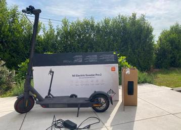 Trotinette Xiaomi pro 2 + facture beschikbaar voor biedingen