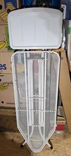 BRABANTIA strijkijzerplank, Ophalen