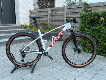 Trek x caliber 8 29 inch 12- speed xl nieuwstaat!!! beschikbaar voor biedingen