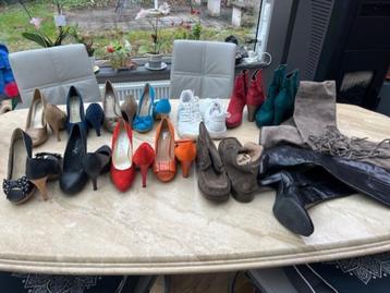 Schoenen beschikbaar voor biedingen
