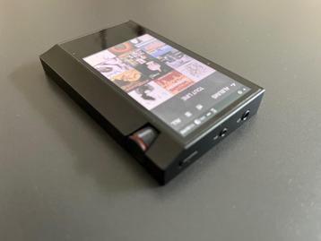 Astell&Kern AK70 beschikbaar voor biedingen