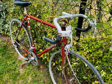 2 retro koersfietsen, Enlèvement
