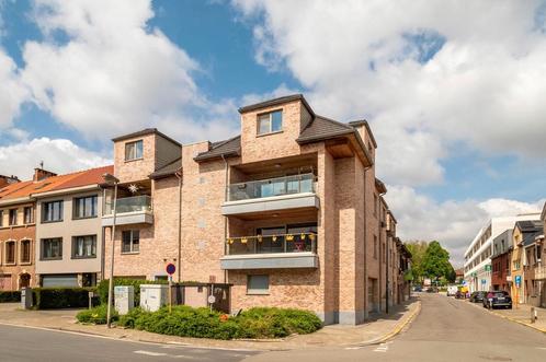 Appartement te huur in Wezembeek-Oppem, 2 slpks, Immo, Huizen te huur, Appartement, A