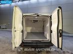 Renault Trafic 125PK L2H1 Euro6 Koelwagen Thermo King B100 M, Auto's, Bestelwagens en Lichte vracht, Voorwielaandrijving, Stof