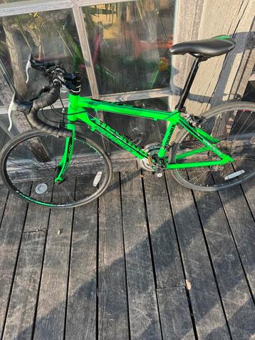 Elite Roubaix racefiets beschikbaar voor biedingen