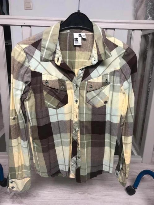 Blouse DC dames medium, Kleding | Dames, Blouses en Tunieken, Gedragen, Maat 38/40 (M), Bruin, Ophalen of Verzenden