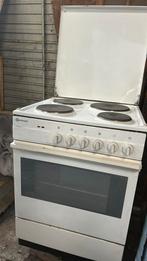 Elektrisch fornuis met oven- werkt perfect, Ophalen, Gebruikt, 4 kookzones, 85 tot 90 cm