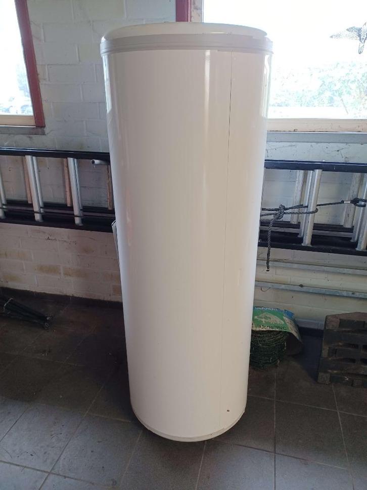 Buffervat warm water opslag 300l, Doe-het-zelf en Bouw, Verwarming en Radiatoren, Gebruikt, Minder dan 200 watt, 80 cm of meer