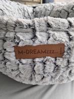 Poezenmandje, Ophalen of Verzenden, Nieuw, Pluche