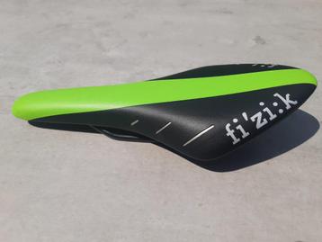 koerszadel Fizik Arione R7 beschikbaar voor biedingen