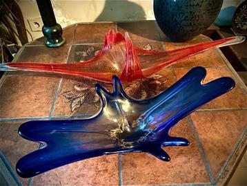 Art deco glazen schalen beschikbaar voor biedingen