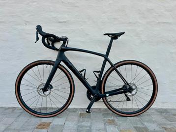Trek Domane SL6 disc ultegra (maat 56) beschikbaar voor biedingen