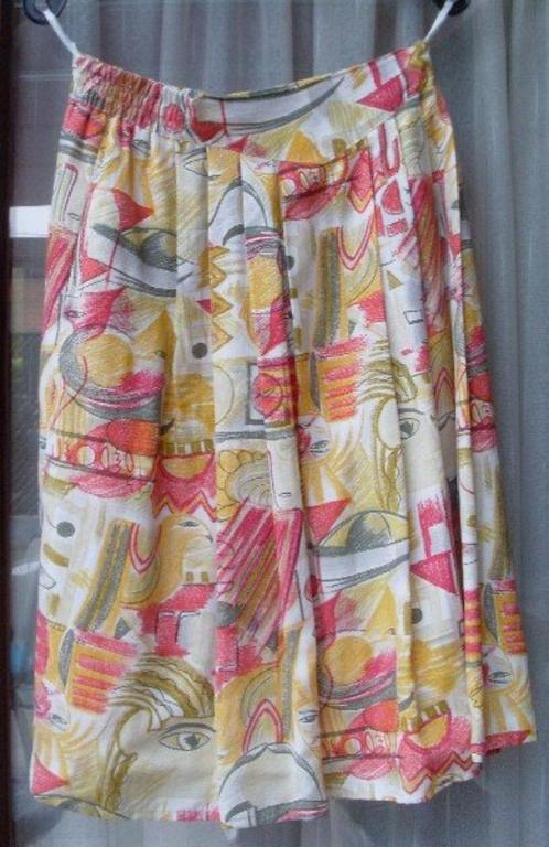 Fleurige rok maat 44/46, Kleding | Dames, Rokken, Gedragen, Maat 42/44 (L), Ophalen of Verzenden
