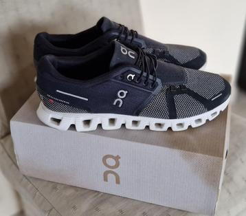 Sportschoenen👍TOP👍CLOUDVISTA 🇨🇭👍m: 44👍 beschikbaar voor biedingen