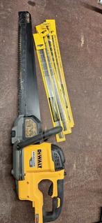 DeWalt DCS397 54v Flexvolt alligatorzaag Porotherm/cellenblo, Doe-het-zelf en Bouw, Gereedschap | Zaagmachines, 70 mm of meer