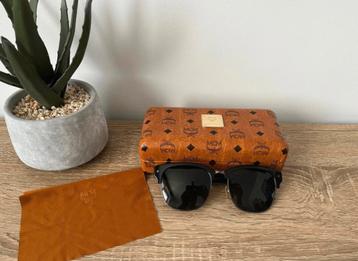 Lunettes de soleil unisexes MCM, Enlèvement ou Envoi, Neuf, Lunettes de soleil